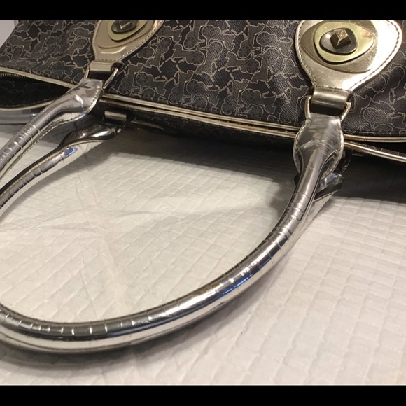 Celine Bags - Picture 13 of 16